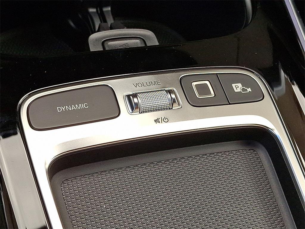 new 2026 Mercedes-Benz GLB 250 car, priced at $54,670