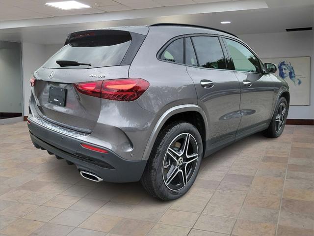 new 2025 Mercedes-Benz GLA 250 car, priced at $53,420