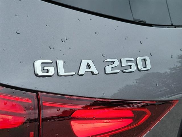 new 2025 Mercedes-Benz GLA 250 car, priced at $53,420