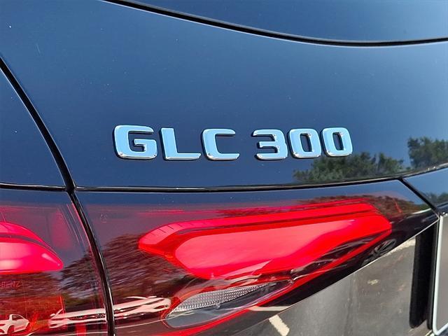 new 2025 Mercedes-Benz GLC 300 car, priced at $58,255
