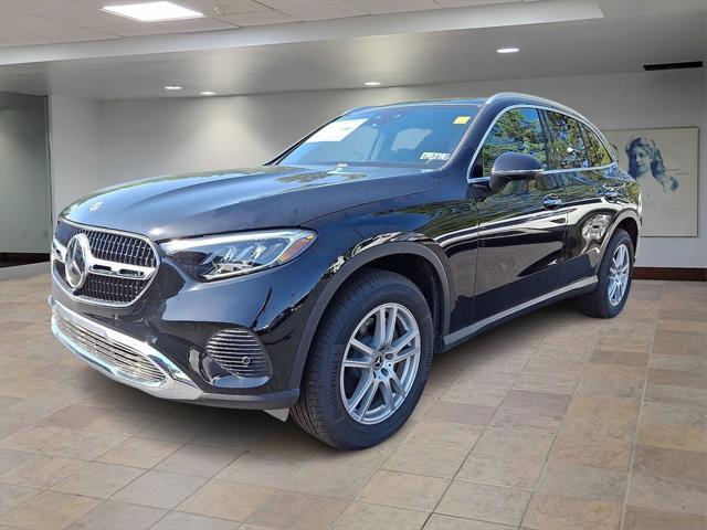 new 2025 Mercedes-Benz GLC 300 car, priced at $58,255