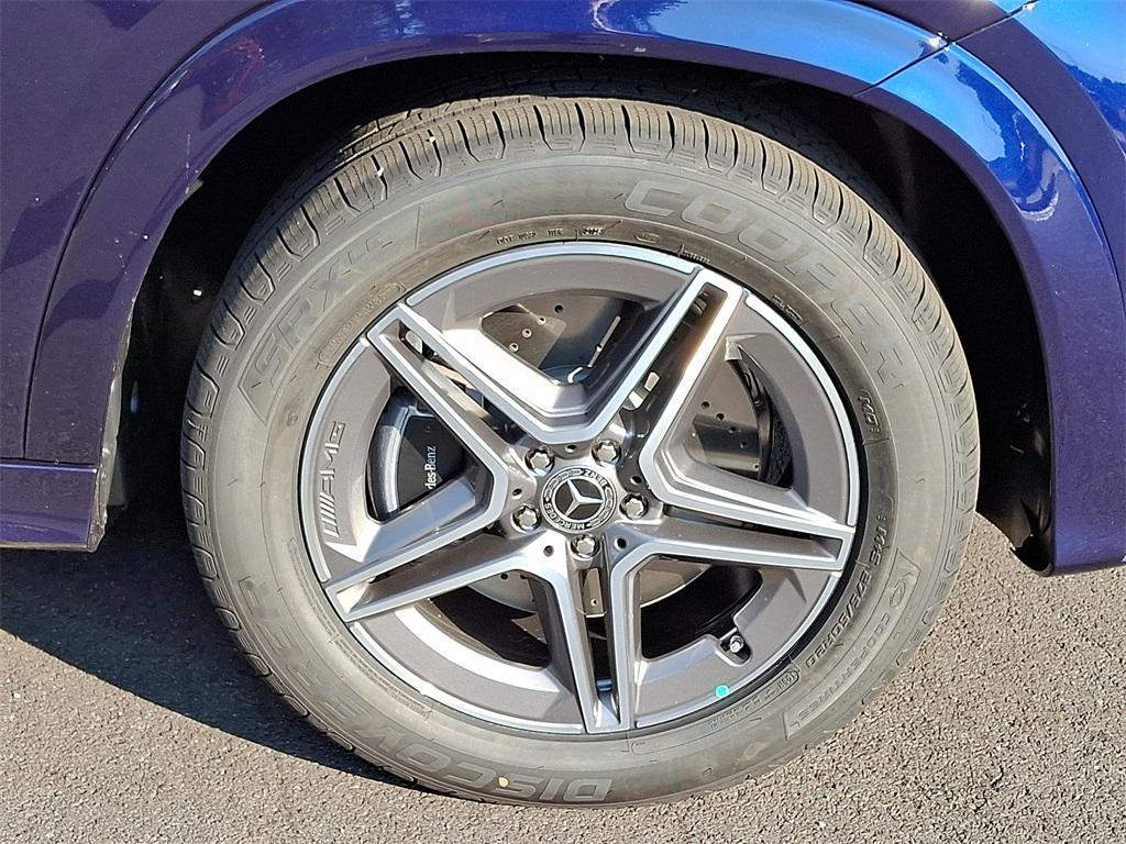 new 2026 Mercedes-Benz GLE 450 car, priced at $88,990