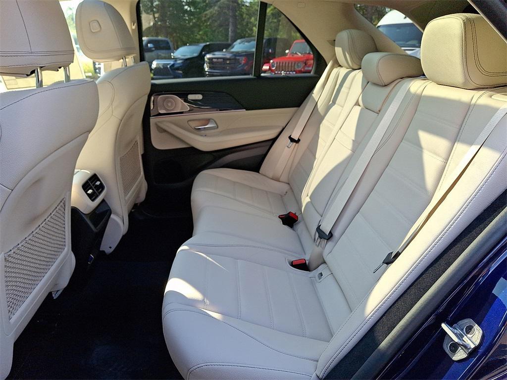 new 2026 Mercedes-Benz GLE 450 car, priced at $88,990