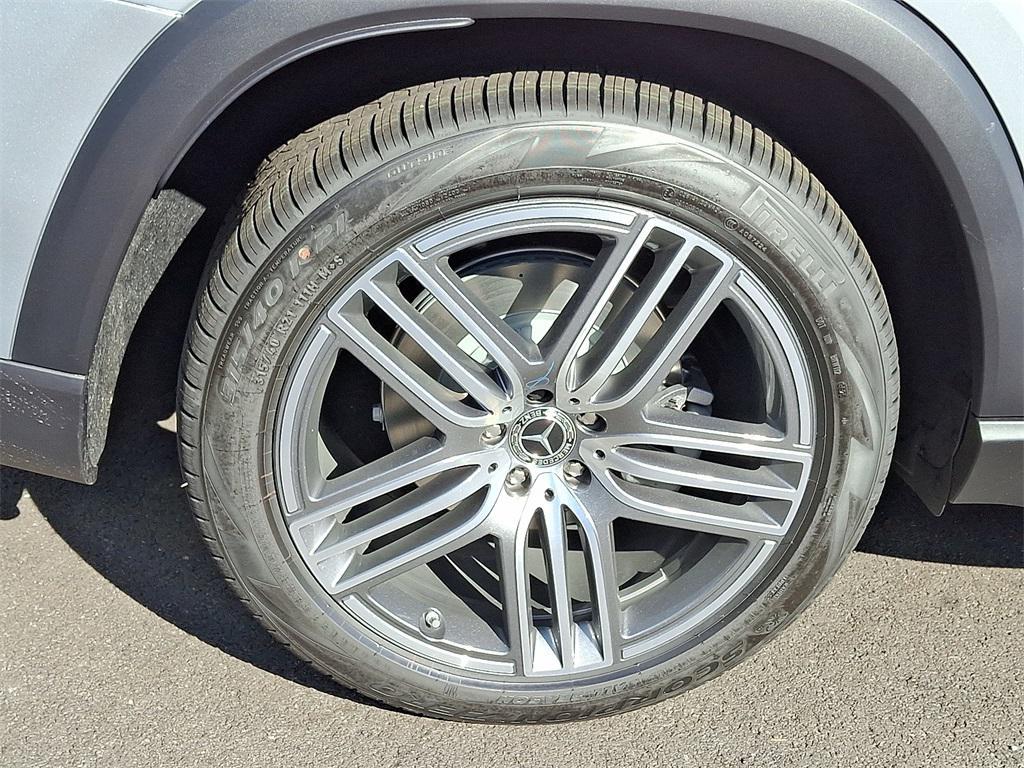 new 2026 Mercedes-Benz GLS 450 car, priced at $96,430