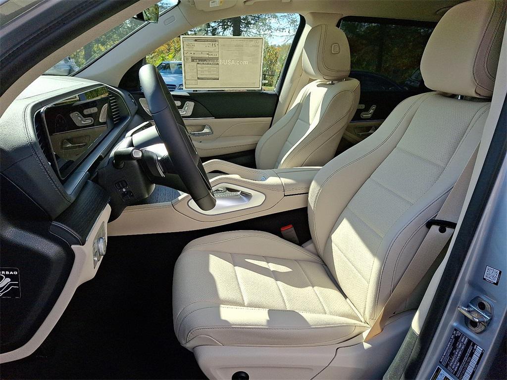 new 2026 Mercedes-Benz GLS 450 car, priced at $96,430