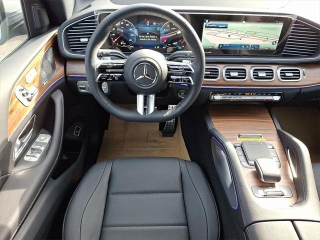 new 2025 Mercedes-Benz GLS 450 car, priced at $95,365