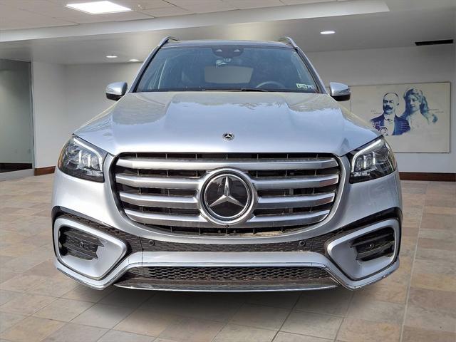 new 2025 Mercedes-Benz GLS 450 car, priced at $95,365