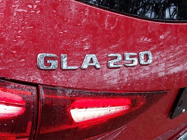 new 2025 Mercedes-Benz GLA 250 car, priced at $51,145