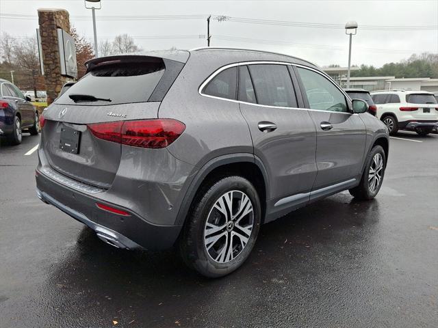 new 2025 Mercedes-Benz GLA 250 car, priced at $51,365