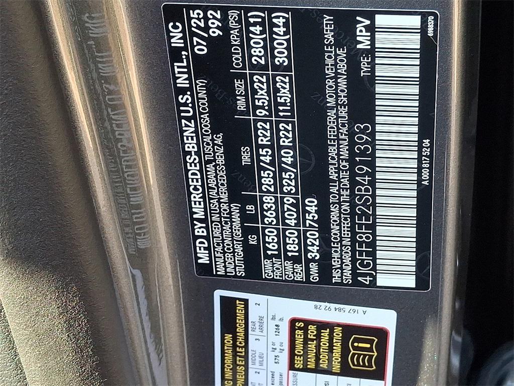 new 2025 Mercedes-Benz GLS 580 car, priced at $120,470