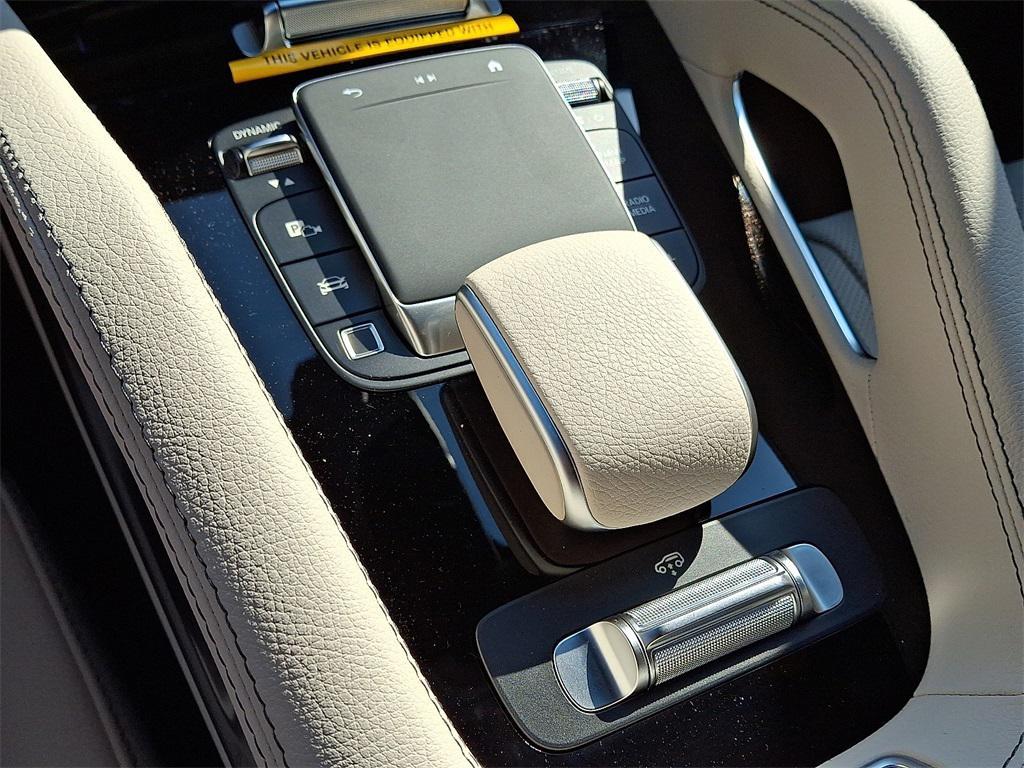 new 2025 Mercedes-Benz GLS 580 car, priced at $120,470