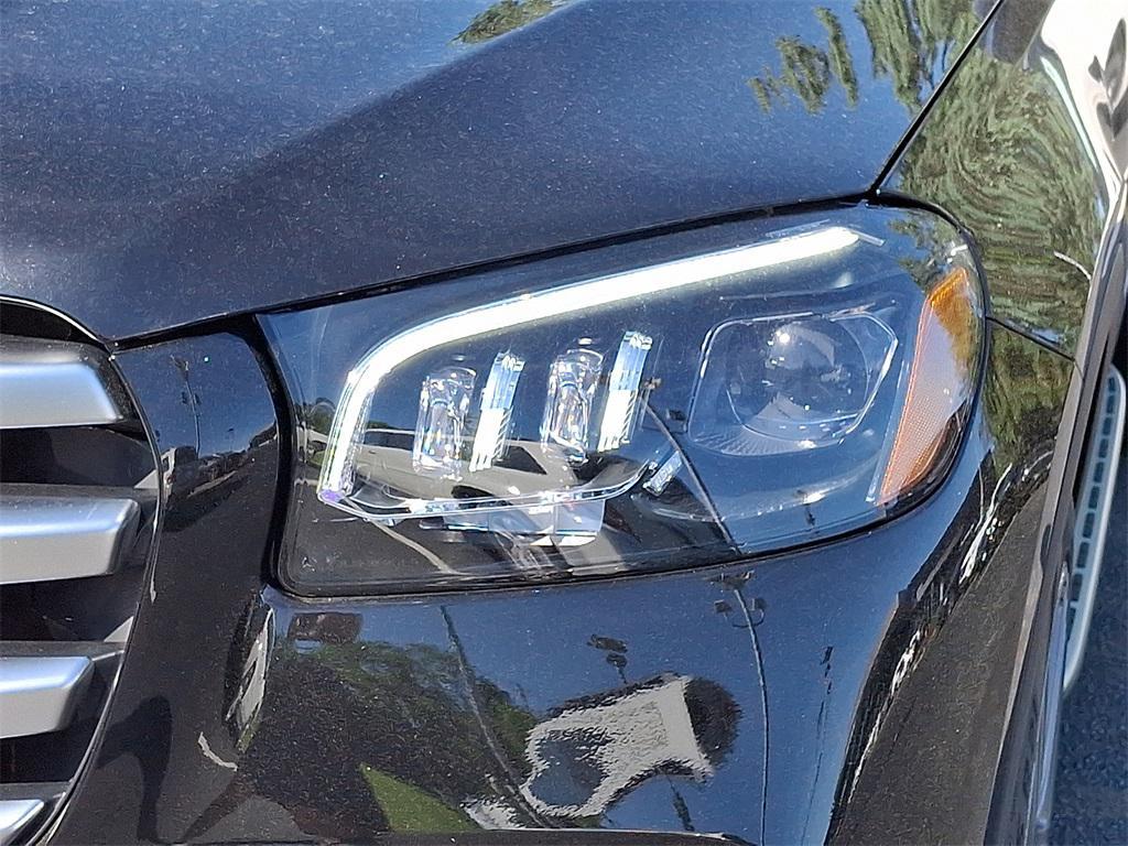 new 2025 Mercedes-Benz GLS 450 car, priced at $96,470