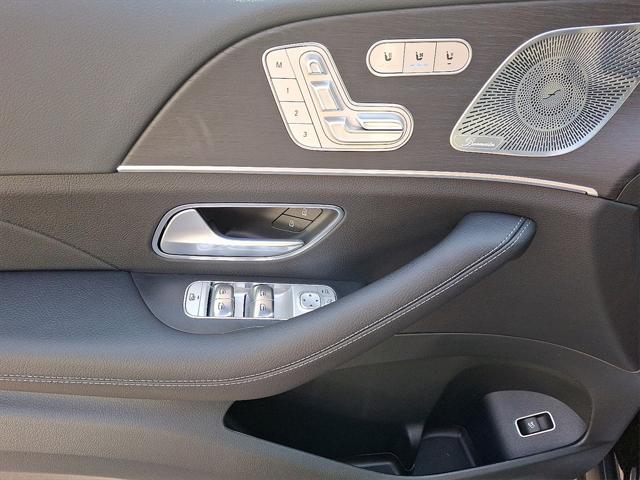 new 2025 Mercedes-Benz GLS 450 car, priced at $96,470
