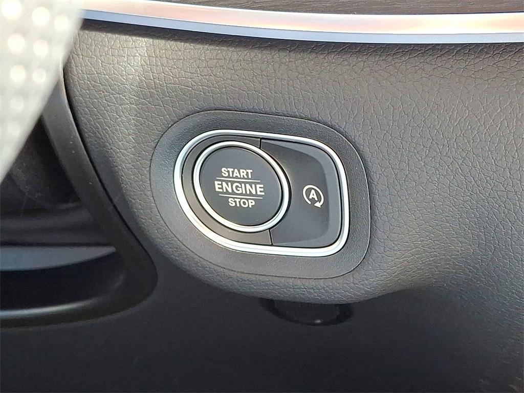 new 2026 Mercedes-Benz GLS 450 car, priced at $96,865