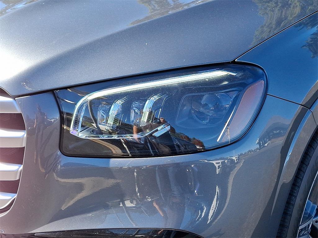 new 2026 Mercedes-Benz GLS 450 car, priced at $96,865