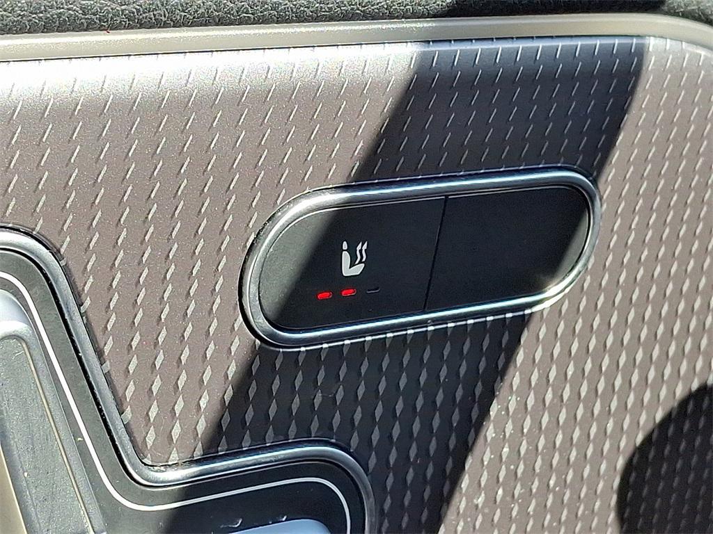 used 2021 Mercedes-Benz GLA 250 car, priced at $23,981