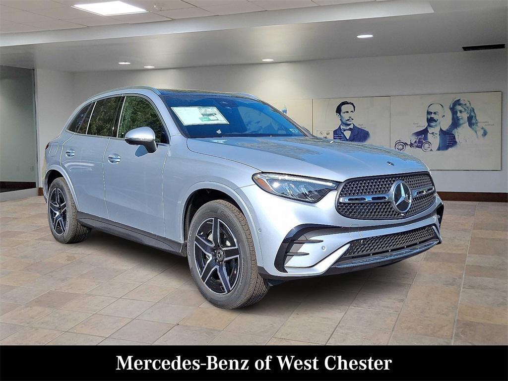 new 2026 Mercedes-Benz GLC 350e car, priced at $70,085