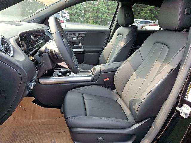 new 2025 Mercedes-Benz GLA 250 car, priced at $47,295