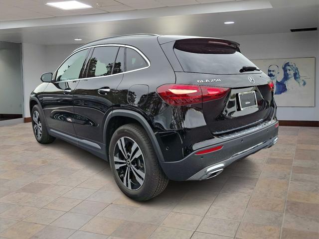 used 2025 Mercedes-Benz GLA 250 car, priced at $44,981