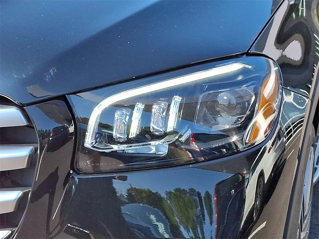 new 2026 Mercedes-Benz GLS 450 car, priced at $93,615