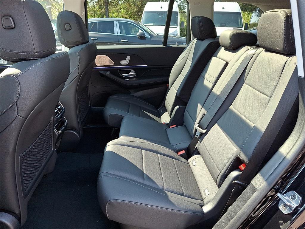 new 2026 Mercedes-Benz GLS 450 car, priced at $93,615