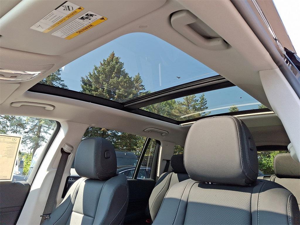 new 2026 Mercedes-Benz GLS 450 car, priced at $93,615