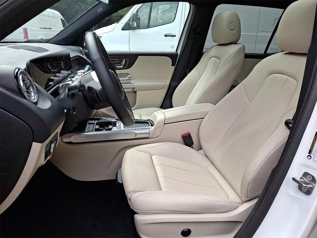 used 2025 Mercedes-Benz GLB 250 car, priced at $47,481