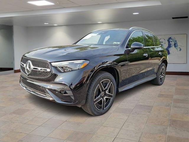 new 2025 Mercedes-Benz GLC 300 car, priced at $62,350