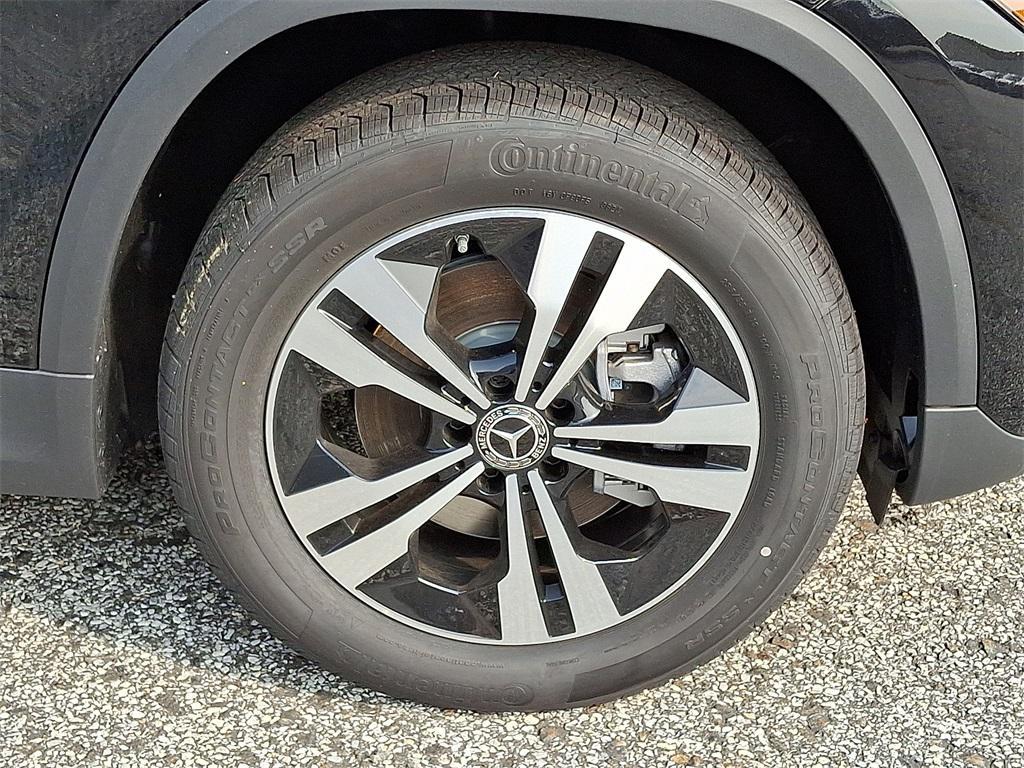 new 2025 Mercedes-Benz GLA 250 car, priced at $47,295