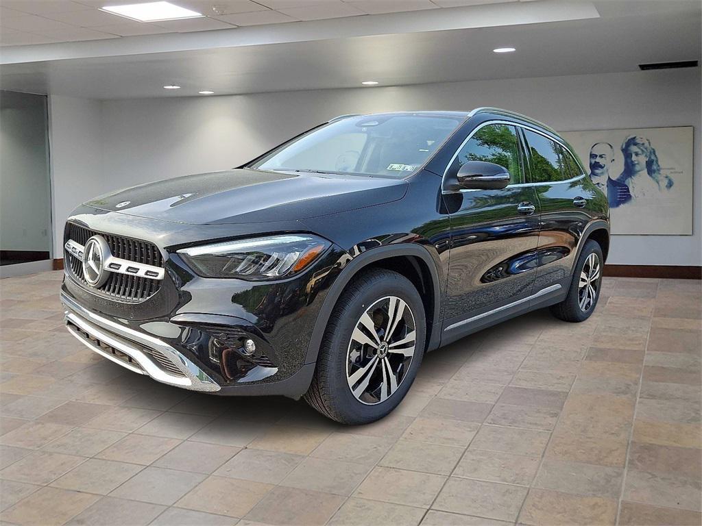 new 2025 Mercedes-Benz GLA 250 car, priced at $47,295