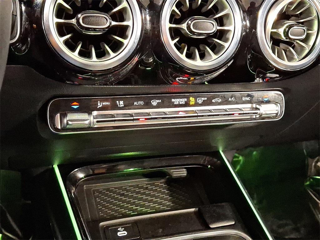 used 2025 Mercedes-Benz GLA 250 car, priced at $41,881