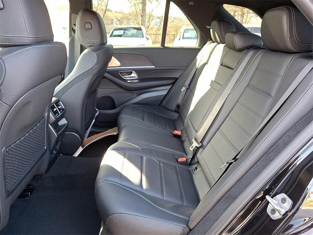 new 2026 Mercedes-Benz GLE 580 car, priced at $93,780