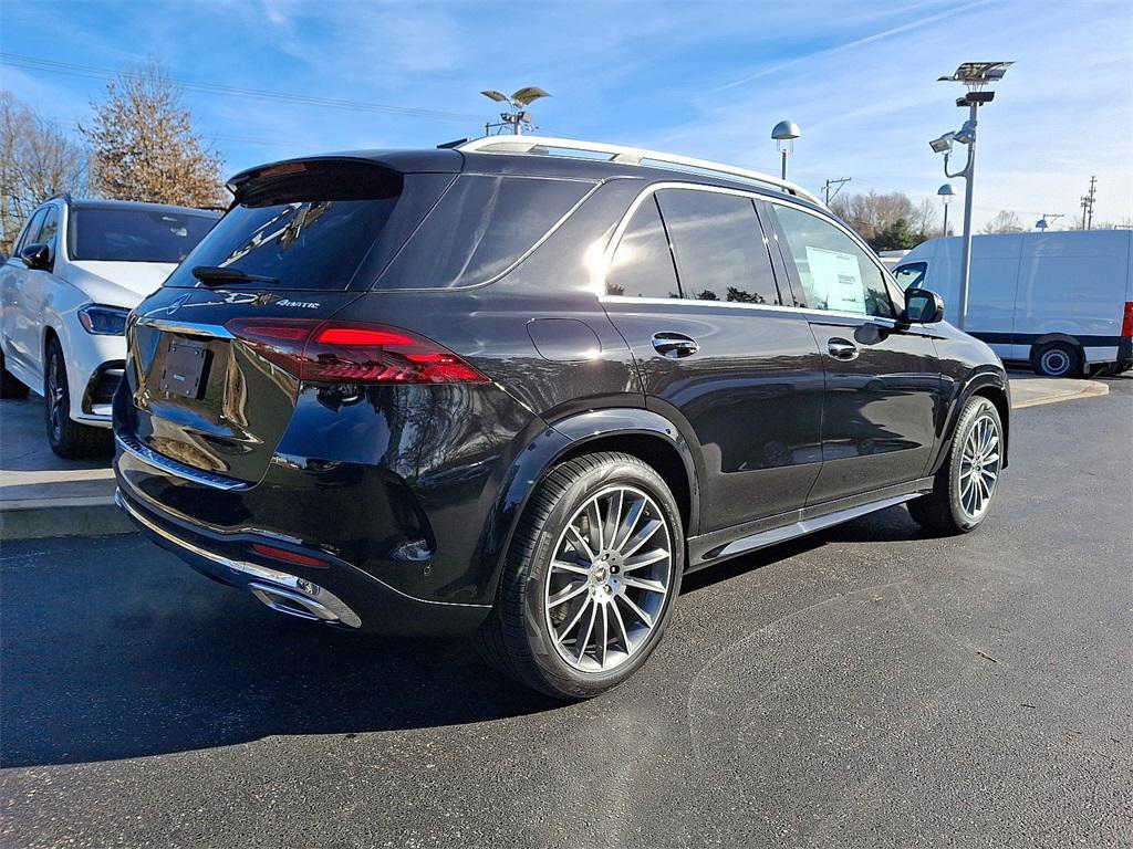 new 2026 Mercedes-Benz GLE 580 car, priced at $93,780