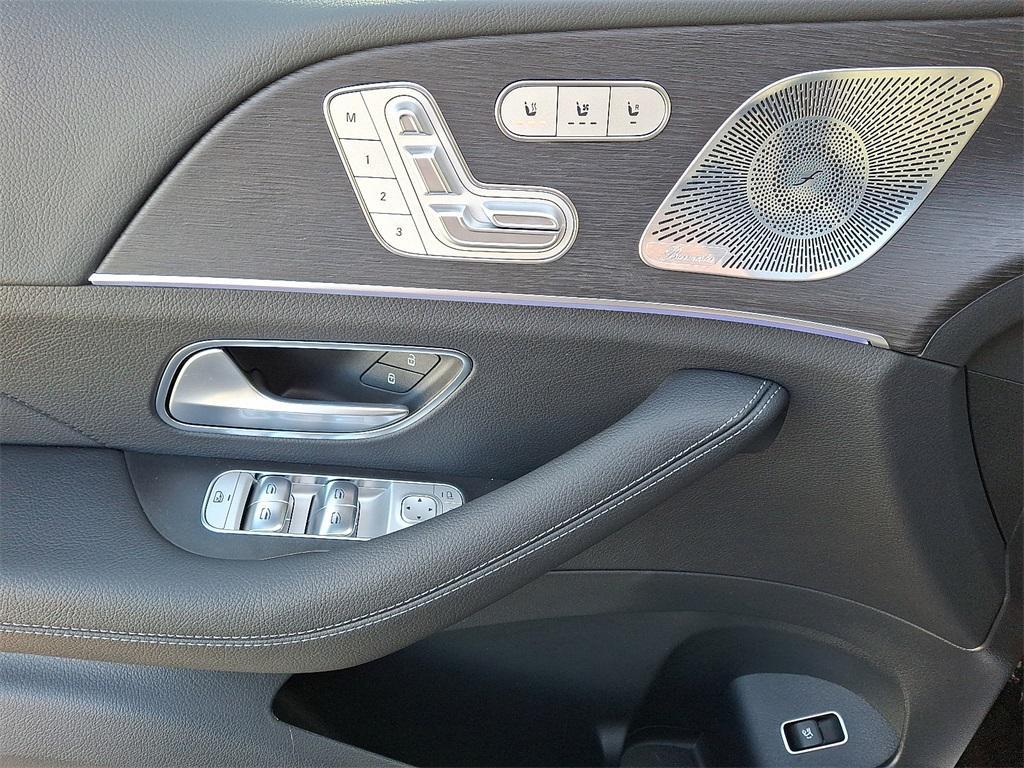 new 2026 Mercedes-Benz GLE 580 car, priced at $93,780