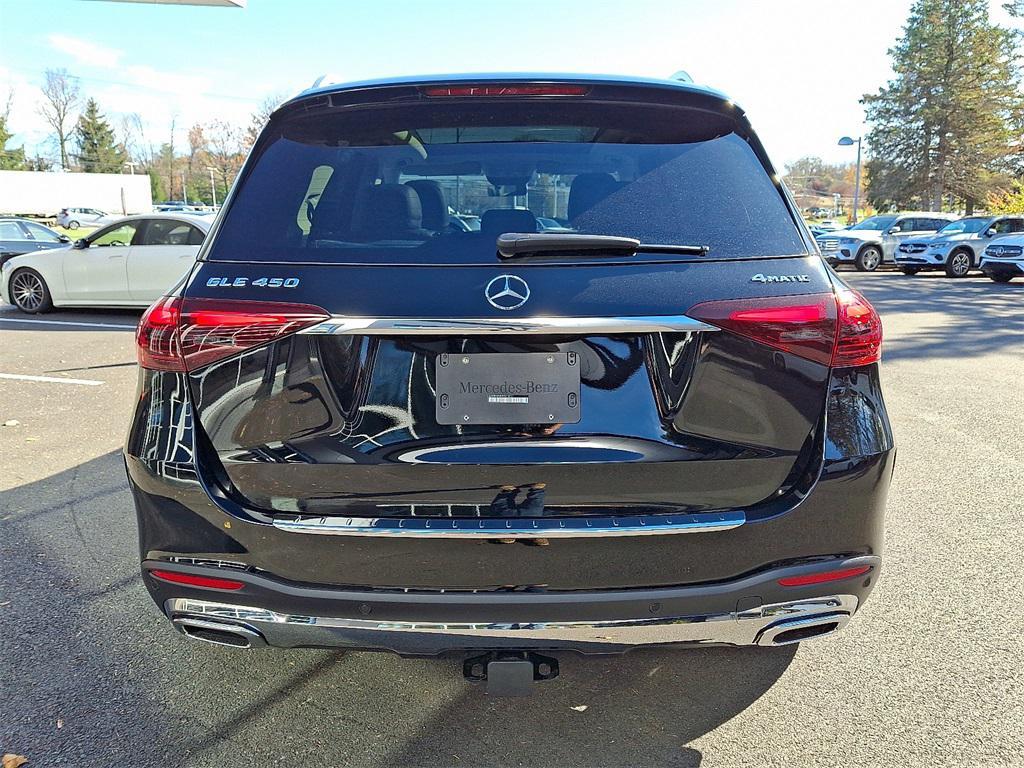 new 2026 Mercedes-Benz GLE 450 car, priced at $89,260
