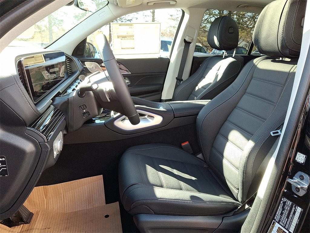 new 2026 Mercedes-Benz GLE 450 car, priced at $89,260