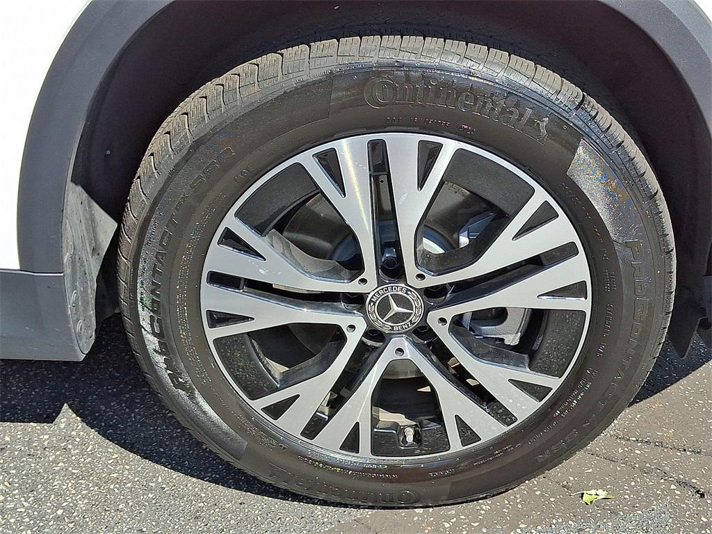 used 2025 Mercedes-Benz GLA 250 car, priced at $41,581