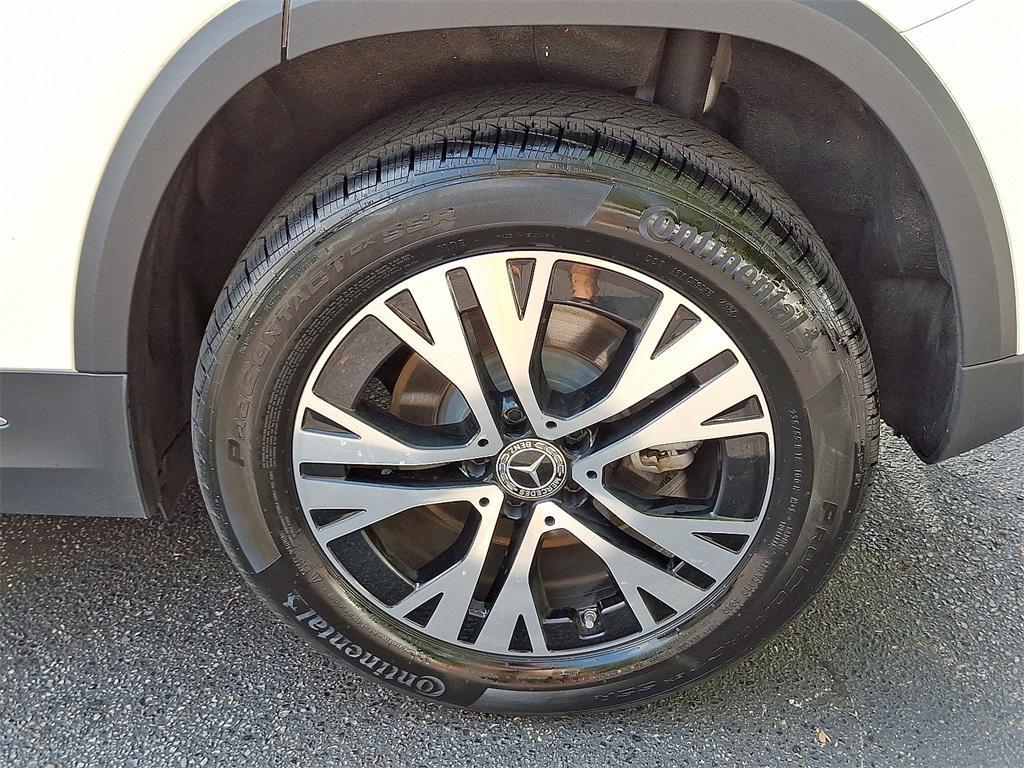 used 2025 Mercedes-Benz GLA 250 car, priced at $41,581