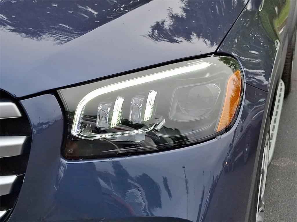 new 2026 Mercedes-Benz GLS 450 car, priced at $94,410