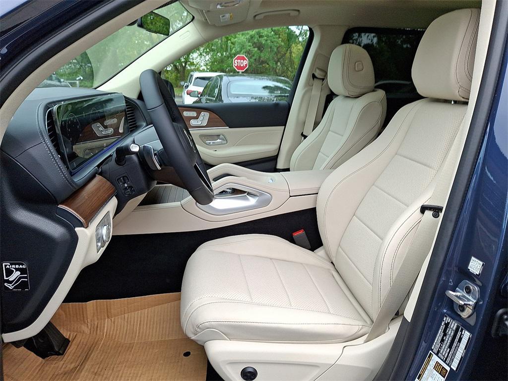 new 2026 Mercedes-Benz GLS 450 car, priced at $94,410