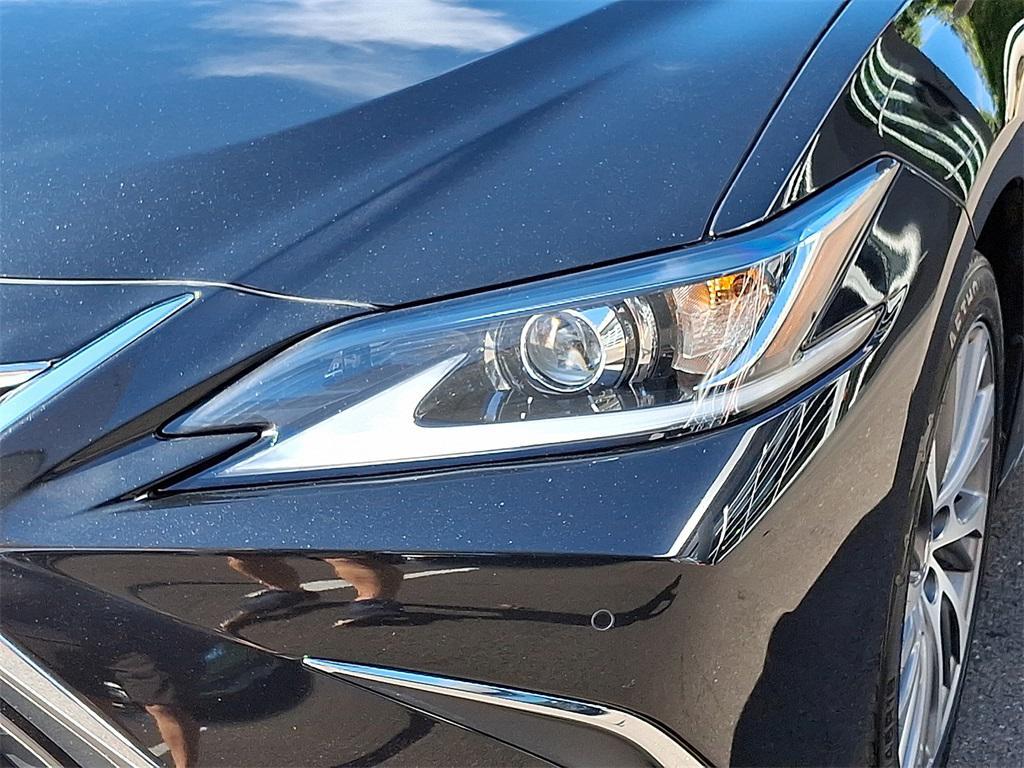 used 2021 Lexus ES 350 car, priced at $29,981