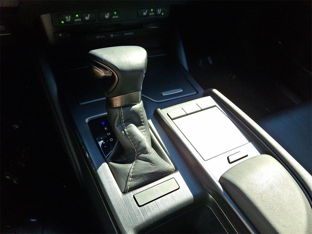 used 2021 Lexus ES 350 car, priced at $29,981