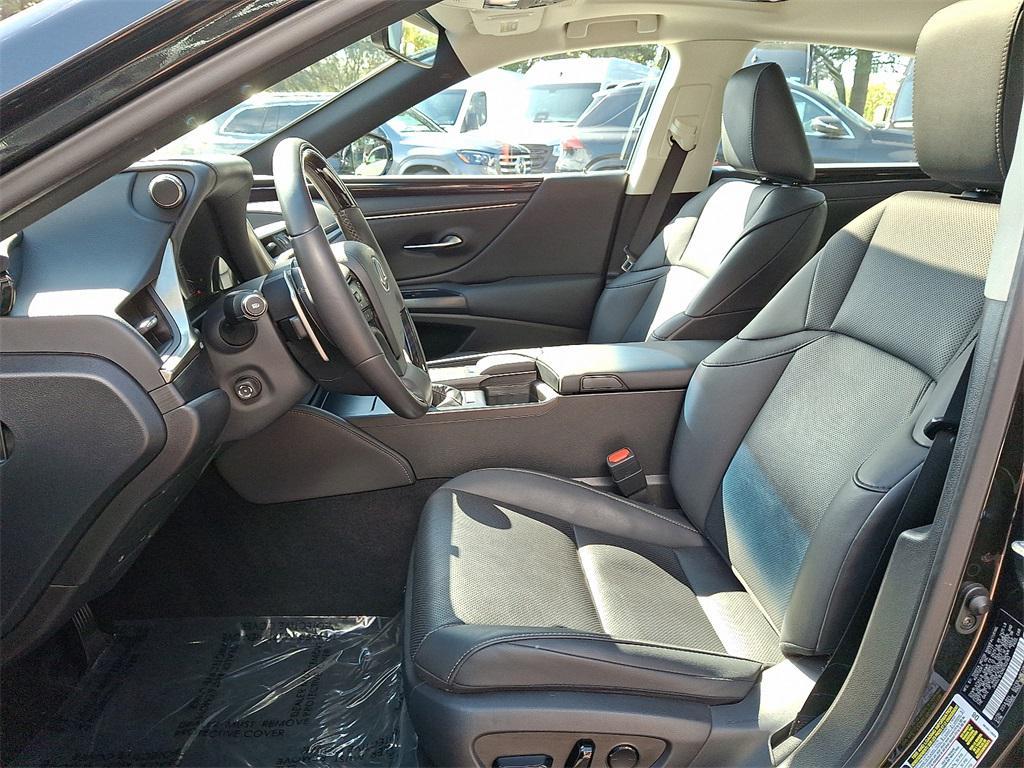 used 2021 Lexus ES 350 car, priced at $29,981