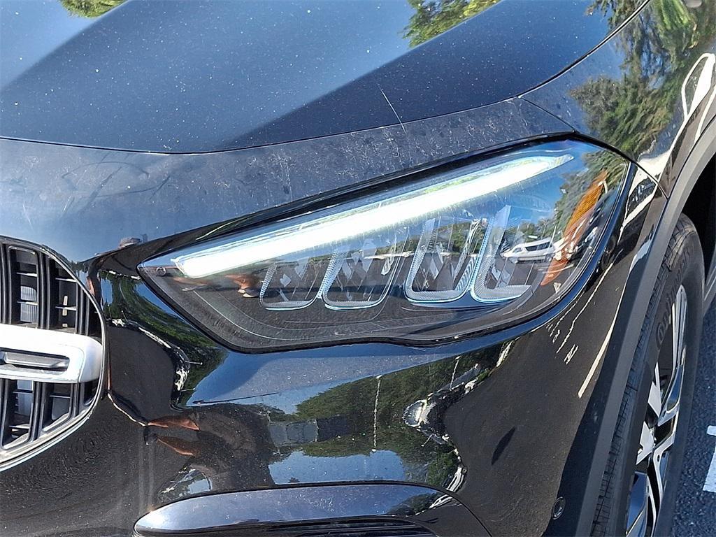 new 2026 Mercedes-Benz GLA 250 car, priced at $49,575