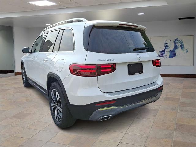 new 2025 Mercedes-Benz GLB 250 car, priced at $46,550