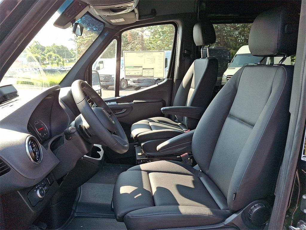 new 2025 Mercedes-Benz Sprinter 2500 car, priced at $81,381