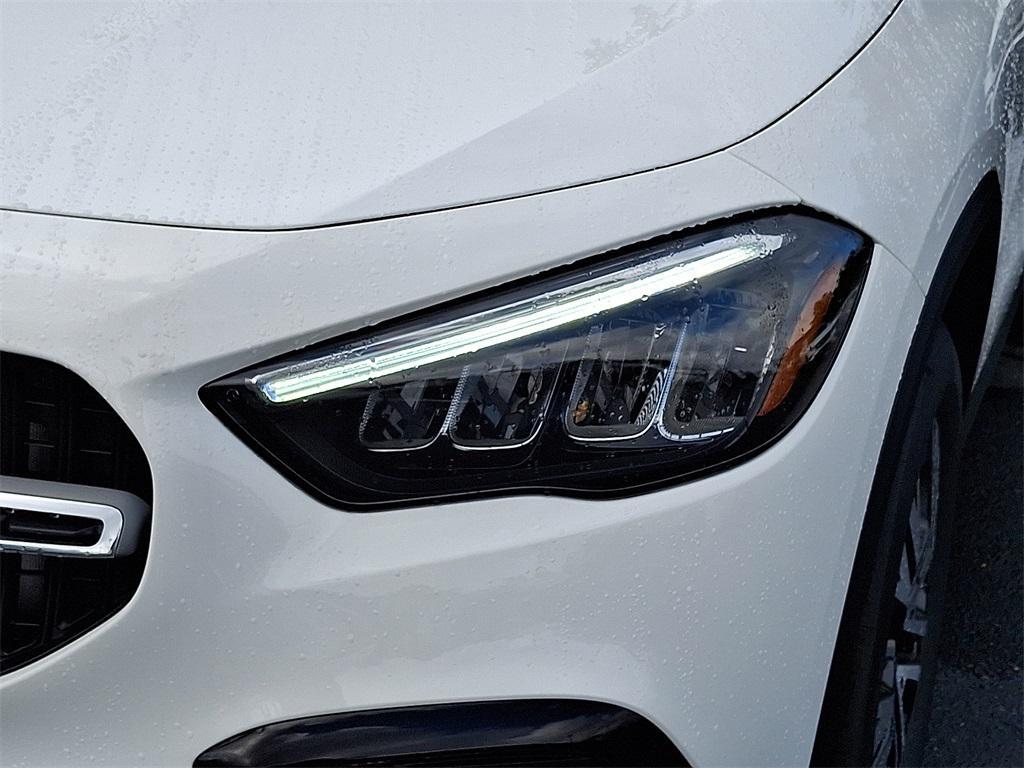 new 2025 Mercedes-Benz GLA 250 car, priced at $44,250