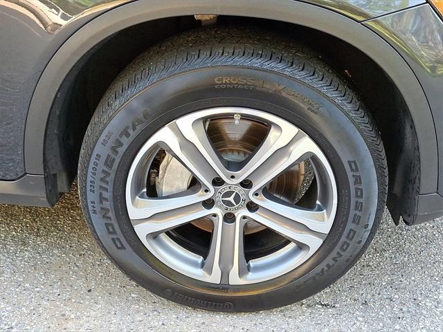 used 2020 Mercedes-Benz GLC 300 car, priced at $29,481