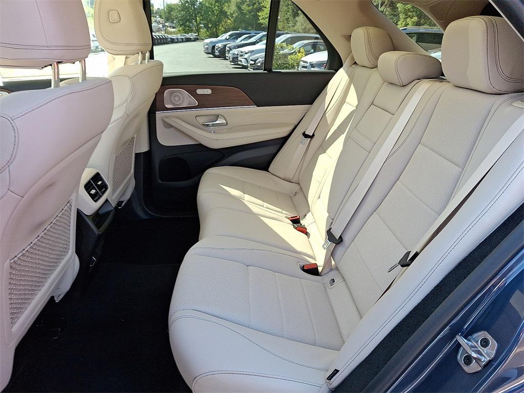 new 2026 Mercedes-Benz GLE 450 car, priced at $79,680