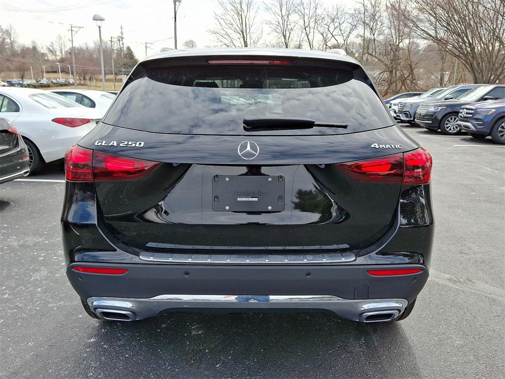 new 2025 Mercedes-Benz GLA 250 car, priced at $46,650